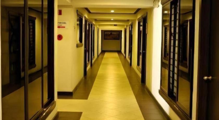 D' Leonor Hotel Davao Zewnętrze zdjęcie