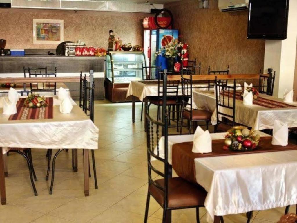 D' Leonor Hotel Davao Zewnętrze zdjęcie