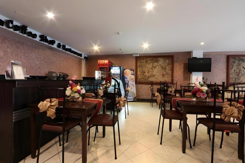 D' Leonor Hotel Davao Zewnętrze zdjęcie