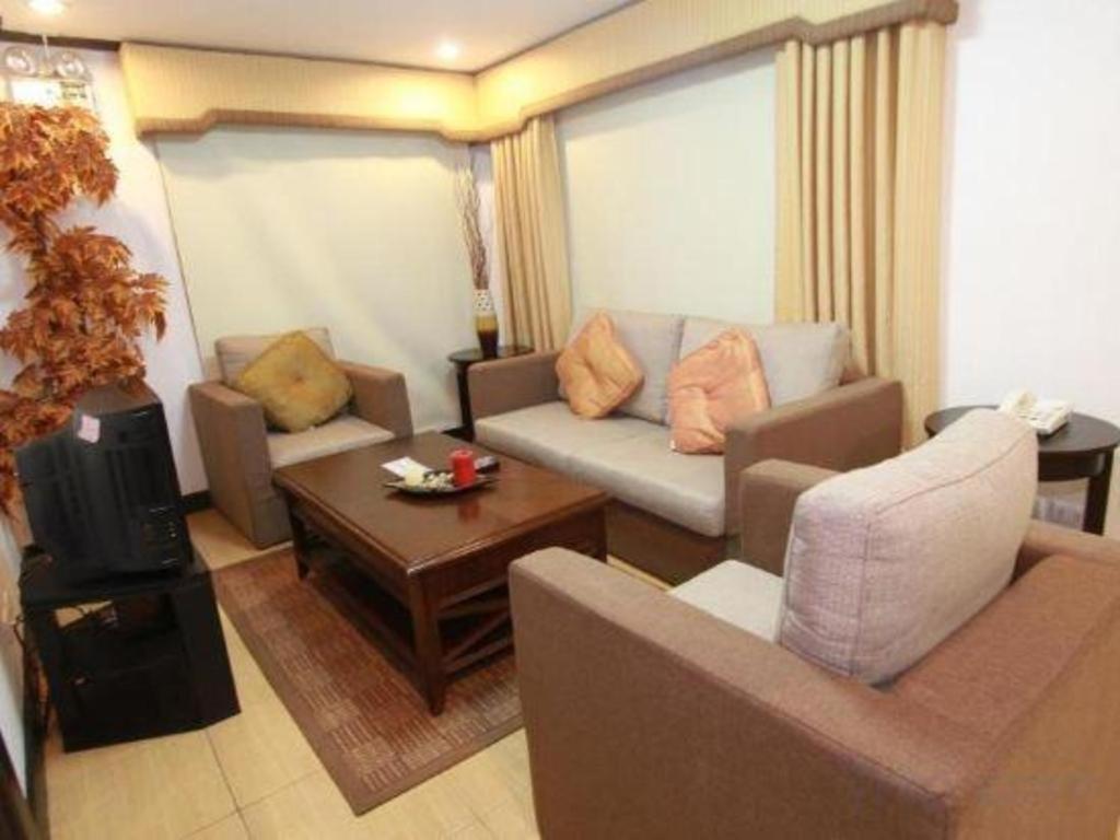 D' Leonor Hotel Davao Zewnętrze zdjęcie